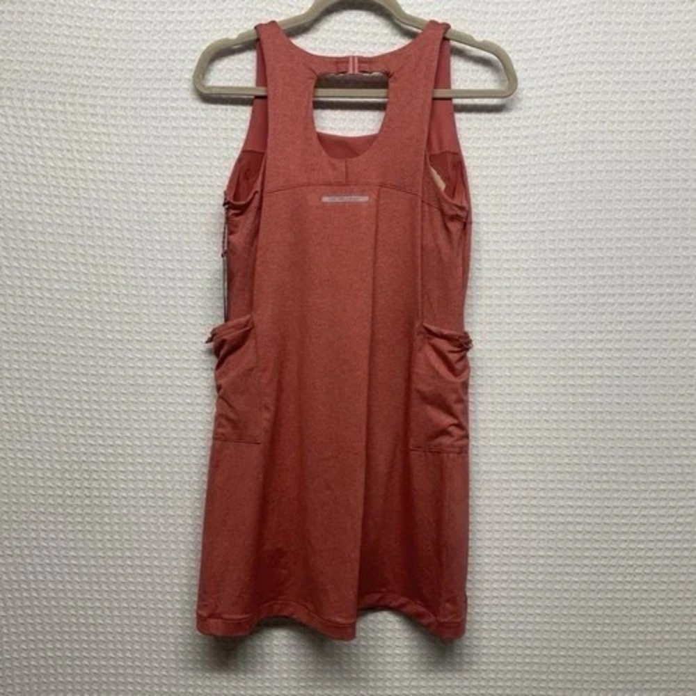 NWT Duluth AKHG Mineral Red Outer Limit Mini Dress/Skort Women 6 Vietnam